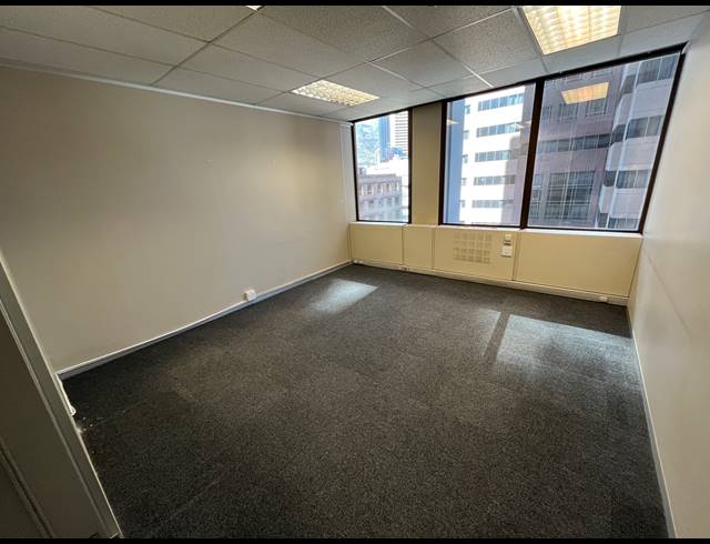 238M² OFFICE TO LET IN CAPE TOWN CITY CENTRE